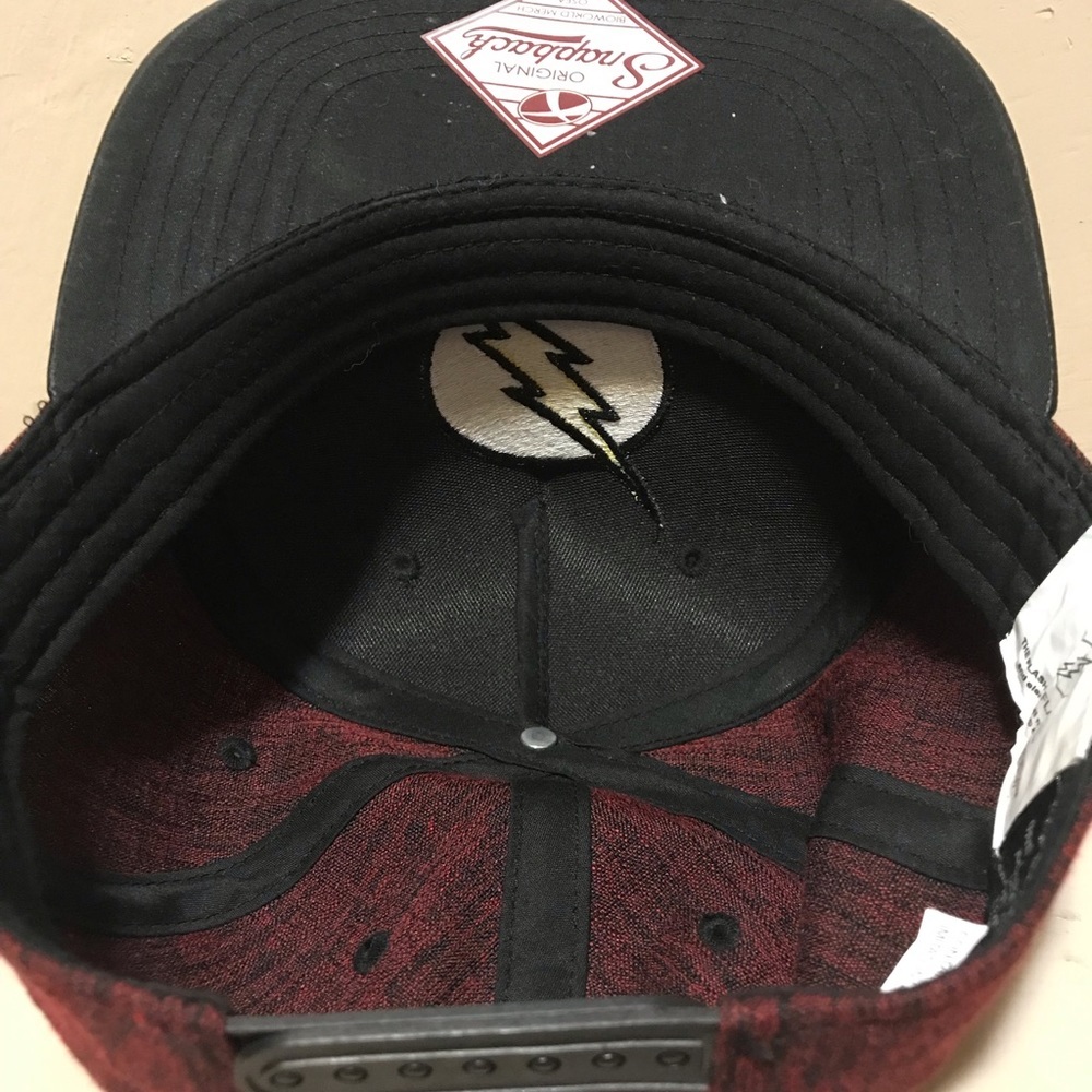 Flash hat - Picture 9 of 9